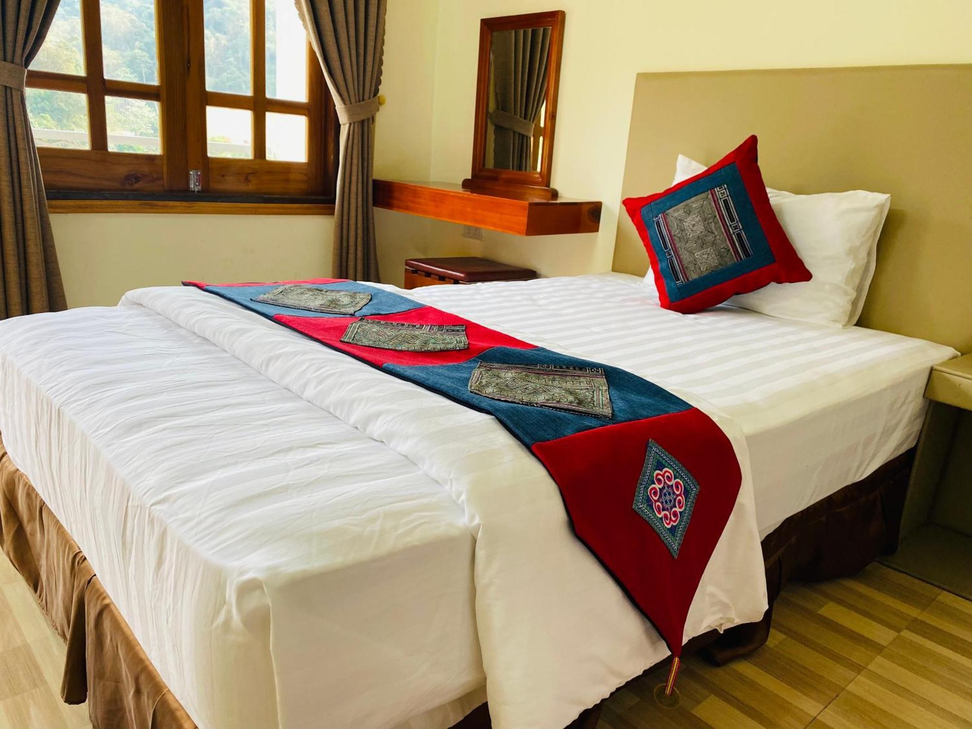 Ba Be Legend Hotel 外观 照片